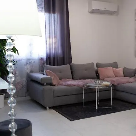 Apartment Alexandre *